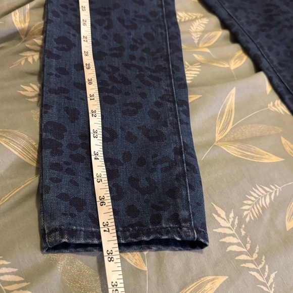Talbots Navy Blue Leopard Patterned Skinny Jeans Size 2 - Picture 12 of 13